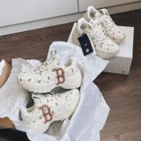 ราคา Mlb BigBall Chunky Saffiano เพชร Monogram บอสตันสีแดง Sox MLB รองเท้าผ้าใบ B รูปแบบตัวอักษรสีน้ําตา (27358297729)