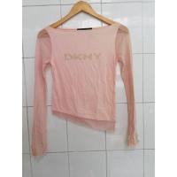 ราคา DKNY​ เสื้อยืดแขนยาว​ สีชมพู (22115882574)