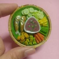 ราคา ชุดผัก น้ำพริกกะปิ ปลาทูทอด อาหารไทย อาหารไทยจิ๋ว ของเล่นจิ๋ว งานฝีมือ Miniature (6014303604)