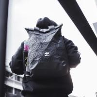 ราคา กระเป๋าอดิดาสของแท้ กระเป๋า ADIDAS Originals 3D Roll Top Backpack (1076094719)
