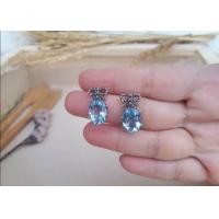 ราคา Bow Blue Topaz Earring ต่างหูพลอยบลูโทพาสรูปไข่ ประดับสวารอฟสกี้แมคคาไซค์ แต่งโบว์แสนเก๋สไตล์วินเทจ (1362962764)