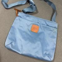 ราคา กระเป๋าสะพายข้างมือสองสภาพดี แบรนด์ brics (2343130287)