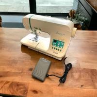 ราคา จักรเย็บผ้า Elvira Innova + Plus จักรระบบดิจิตอลอัจฉริยะ ให้งานตัดเย็บของคุณสวยกว่าใครๆ (25055507624)