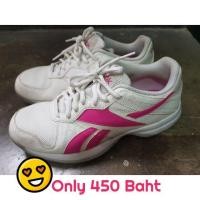 ราคา รองเท้าผ้าใบ Reebok ของแท้ ไซส์ US 8.5 (39) (726627074)