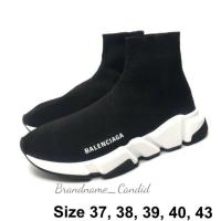 ราคา NewBalenciaga Speed Sneaker. (5561107174)