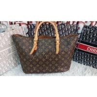 ราคา กระเป๋าหนังแท้/แคนวาสทรงชอปปิ้ง LV มือสอง (16076028319)