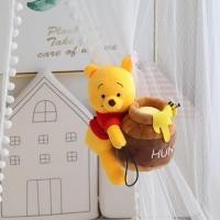 ราคา การ์ตูนน่ารักญี่ปุ่นขวดน้ำผึ้งหมีพูห์พูห์ตุ๊กตาตกแต่งตุ๊กตาผ้าม่านหัวเข็มขัดสายคล้องจี้สาย (24483657711)