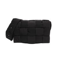 ราคา Bottega Veneta กระเป ๋ าสะพายไหล ่ Inorechato Padded Tech Cassette Nylon Mens Direct from Japan Sec (28853709903)
