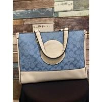 ราคา Prelove กระเป๋ายีนส์ coach (23348896676)