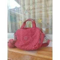 ราคา กระเป๋า แบรนด์แท้ kipling สะพายข้าง แนวสปอร์ต มือสอง สีแดงไวน์ (23758820734)
