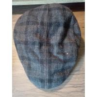 ราคา หมวกเบเรต์ uniqlo มือสอง ไซส์ 59cm มีสายปรับระดับ (15796656814)