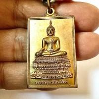 ราคา พระพุทธชินสีห์ ฉลองพระชันษา 100ปี สมเด็จพระญาณสังวร วัดบวรฯ กะหลั่ยทอง ปี 2556 สวยมาก คมชัด น่าเก็บสะสมบูชามาก (G 600) (19284271695)