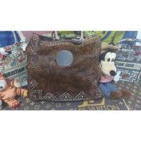 ราคา กระเป๋ากุชชี่แฟชั่นสตัดโฮโบเลพเพิรดขนม้าลายเสือดาวมือสองงานลุ้น (19559693581)