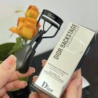 ราคา Dior BACKSTAGE EYELASH CURLER Professional BACKSTAGE ที่ดัดขนตา แต่งหน้า (25225009261)