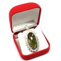 ราคา จี้เงินแท้พลอยเขียวส่องczล้อมเพชรขาวcz ขนาด 3.7x2.3cm. (1942317207)