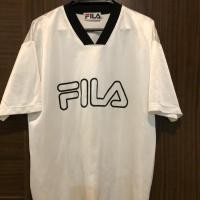 ราคา เสื้อ Fila สีขาวผ้ากีฬา มือ2 ใส่สบาย ขนาด อก22”ยาว 28.5” ไซร้ L ส่งต่อ 480 ส่งฟรี ใส่ได้ทั้งชายหญิง สภาพ80% (5536405502)