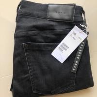 ราคา ยีนส์ H&M มือสอง เอว 32 (7626781419)