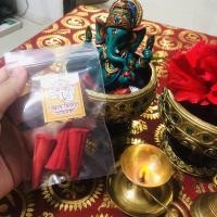 ราคา กำยานแขกสมปรารถนา กลิ่นที่เต็มไปด้วยคำอ้อนวอน ความสมปรารถนา จุดถวายองค์เทพ องค์พ่อพระพิฆเนศ หอมแรง (3752702978)