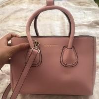 ราคา กระเป๋าสะพาย Shuberry cross body bag (5210337161)