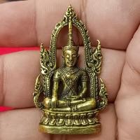 ราคา สมเด็จพระมหาจักรพรรดิ ปางชนะมาร ซุ้มเรือนแก้ว เนื้อทองเหลือง ขนาด 3 ซม. (25016030124)