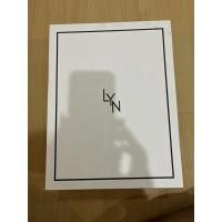 ราคา รองเท้า ส้นเตารีด LYN สีดำ ซื้อมายังไม่เคยใส่ (23219811352)