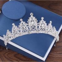 ราคา [พร้อมส่งในไทย] มงกุฎเจ้าสาว เจ้าหญิง มงกุฎเทียร่า คาดศีรษะ ประดับเพชร สำหรับงานแต่งงาน A076 (22719322141)