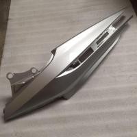 ราคา ลดราคาสินค้ามีตำหนิ ฝาครอบท้ายด้านขวาสีบรอนซ์อ่อน สำหรับรุ่น AIR BLADE ปี 2006 อะไหล่แท้ HONDA 83500-KVG-9000 (16914056287)