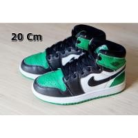 ราคา Nike Air Jordan รองเท้าเด็กมือสองของแท้ (18170549907)