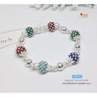 ราคา สร้อยข้อมือเงินแท้ 99.9% งานสุโขทัย ลงยาสีแดง น้ำเงิน เขียว ฟ้า เล่นลายดอกพิกุลสลับเม็ดเงินแบบร้อยห่วงโซ่ SK0279 (6817307970)