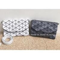 ราคา Issey miyake (bao bao) กระเป๋าทรง cluth มีสายยาว (ขนาด10x7") งานสวยมากค่าา (269296227)