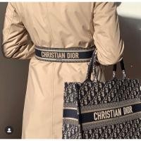 ราคา New arrivals By Dior เข็มขัด เส้นใหญ่ สวยดูหรู (7348427308)