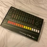 ราคา Roland TR-8S เครื่องดนตรี Standalone multimedia synthesizer (4244421645)