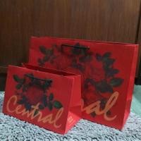 ราคา ถุงกระดาษ collection พิเศษจาก Central (32862828)
