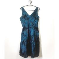 ราคา [มือสอง] เดรสออกงานสีน้ำเงินลายกุหลาบ (2497600910)