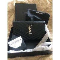 ราคา New YSL woc9 รุ่นฮิต แท้100% (ไม่ใช้และไม่ขายของปลอม) (22410488027)