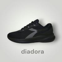 ราคา สินค้าลิขสิทธิ์[ของแท้100%]รองเท้าวิ่งเดียดอร่ารุ่น MONASH(M) diadora Running DIAX24F1111M (27570161598)