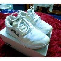 ราคา รองเท้า Fila Size 37 มือ 2 (7111807921)