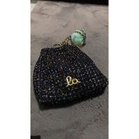 ราคา กระเป๋าสะพาย ยี่ห้อ Lyn Around แท้ (25412174178)