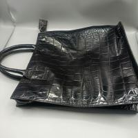 ราคา FURLA.. MADE IN ITALY..TOTE BAG/HAND BAG หนังเคลือบแก้วปั้มลายหนังจระเข้ (26453048486)