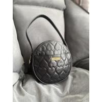 ราคา กระเป๋า Moschino Vintage Handbag มือสองของแท้ (19029634731)