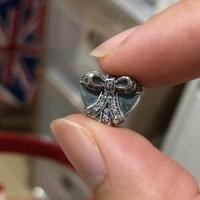 ราคา Pandora แท้ % Charm กล่องของขวัญผูกโบว์ โล๊ะ!!เลิกสะสมแล้วคะ (2185808448)