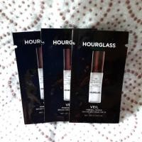 ราคา พร้อมส่งHOURGLASS Veil Mineral Primer แบบซอง 1 ml (3103164207)