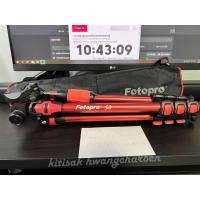 ราคา ขาตั้งกล้อง Fotopro S3 สีแดง มือสอง ใช้น้อยครั้งมาก (20136875105)