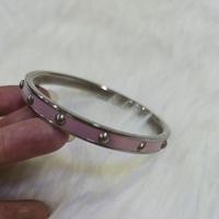 ราคา กำไล Coach แท้% มือ2 (25921404635)