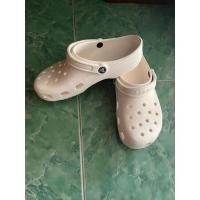 ราคา [ราคาพิเศษ] รองเท้าหัวโต Crocs Classic Clog สีขาว รองเท้ามือสองราคาถูก (26053415710)