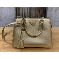 ราคา PRADA Alma used with card กระเป๋าสะพายของแท้ (14508582768)