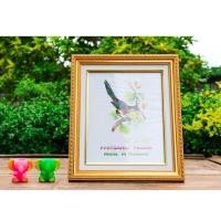 ราคา Picture Frame กรอบรูปไม้ 8*10 สีทองมีลวดลาย ขอบสีขาวด้านใน PS4011B #71 (891475516)