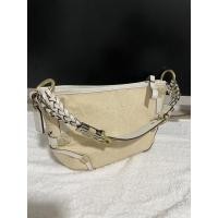 ราคา Coach กระเป๋าสะพายไหล่ ถือ สีครีม แบรนด์เนมแท้มือสอง (12228768508)