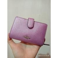 ราคา กระเป๋าตังค์ใบสั้น coach แท้ (12444412349)