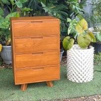 ราคา SUKP ตู้โมเดิร์นไม้สัก 50x40สูง80ซม.ตู้ไม้สัก4ลิ้นชักมือจับหลุม สีไม้สักเก่า SUKP-661 (27711412788)